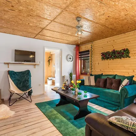 Awesome In With Sauna * Mrkopalj