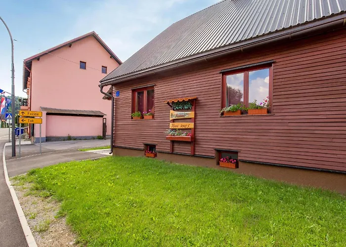 Feriehus Awesome In With Sauna